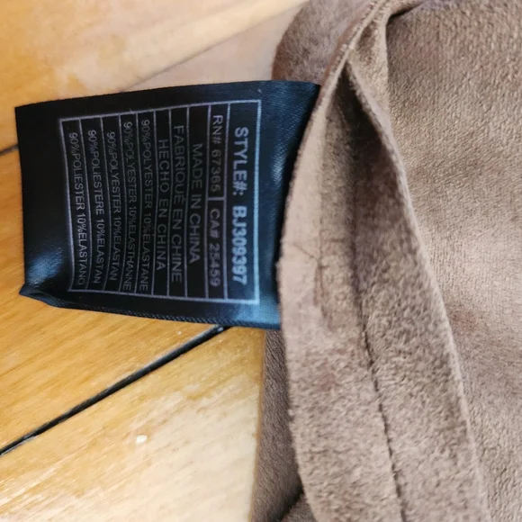 BB Dakota Faux Suede Mini Skirt - Picture 6 of 6